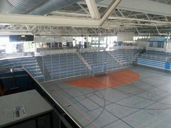OfficialFairFC's tweet photo. Breaking News! Fair.FC 2 findet aufgrund der hohen Nachfrage in der 3000 Zuschauer fassenden Arena in Dormagen statt! http://t.co/MNKwITCjW2