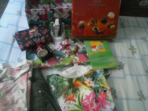 Cuántos regalitos :) la mayoría de mi cariii