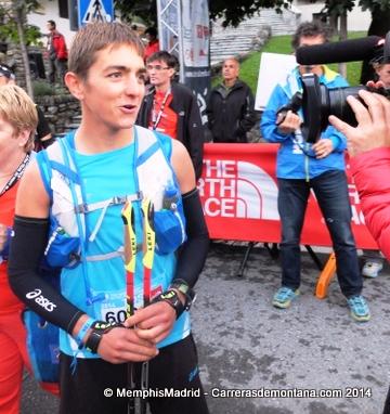 moxigeno's tweet photo. Triple corona #XavierThevenard ya muy cerca: Tras #CCC10 y #UTMB13 ahora #TDS14. ¡Grande! http://t.co/pvvAAS7K33 http://t.co/nklr7XXWnT