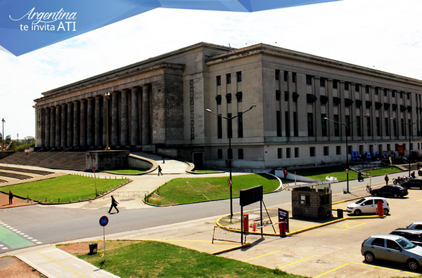 La "Universidad de Bs As" <a href="/UBAonline/">UBAonline</a> es el criadero de los mejores profesionales del país. goo.gl/ZktJXh