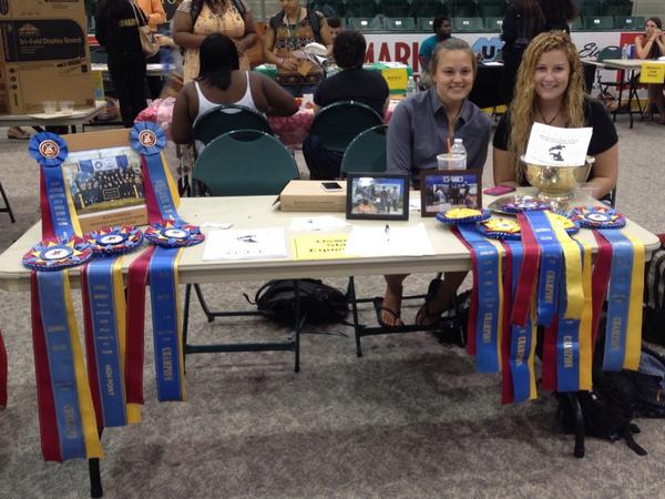 Stop by OSET table at involvement fair and get to know the team and ponies !#oswego <a href="/OzEquestrian/">Oswego Equestrian</a>