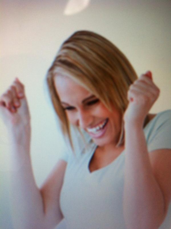 Masqueunlibro's tweet image. Tú al ver que el libro que quieres está en oferta.