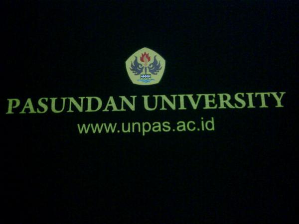 Orderan kampus pasundan buat berangkat ke jepang 44pcs :)