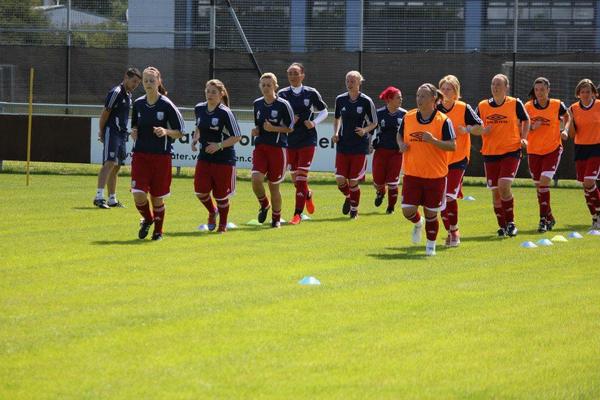 WBAWomen's tweet photo. REACTION: Read about how we extended our winning streak against the Magpies on Sunday http://t.co/72SlJIDRqc http://t.co/rXOV16H9uV