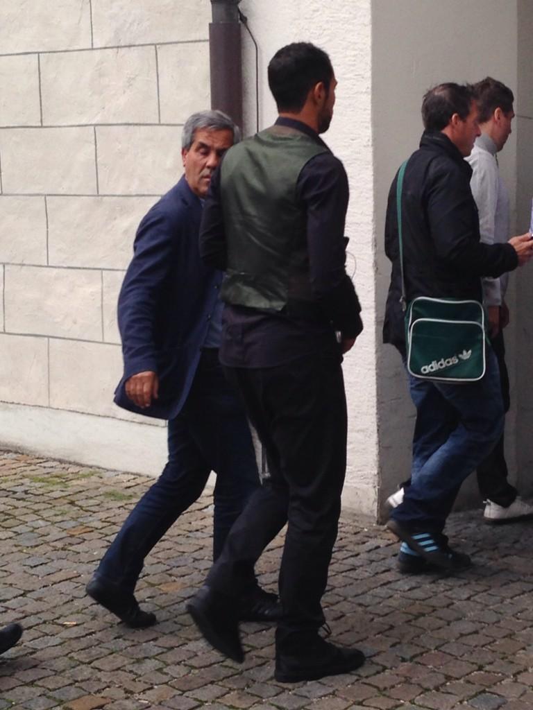 BwDOvHjCYAEHxcI.jpg:large