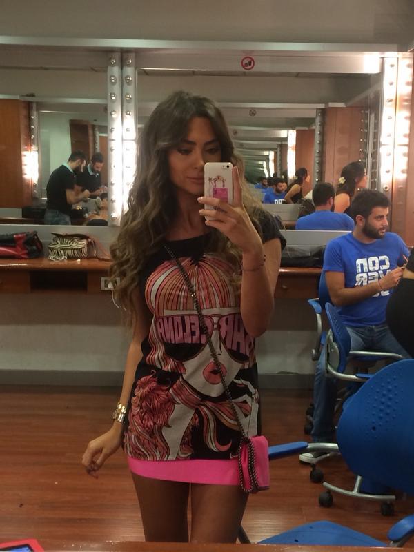 stephy_saliba's tweet photo. Make up is done hair is done ready to shoot 😁 #aghaniaghani in few #stephymtv #stephyatwork http://t.co/W5X2PHeQ0x