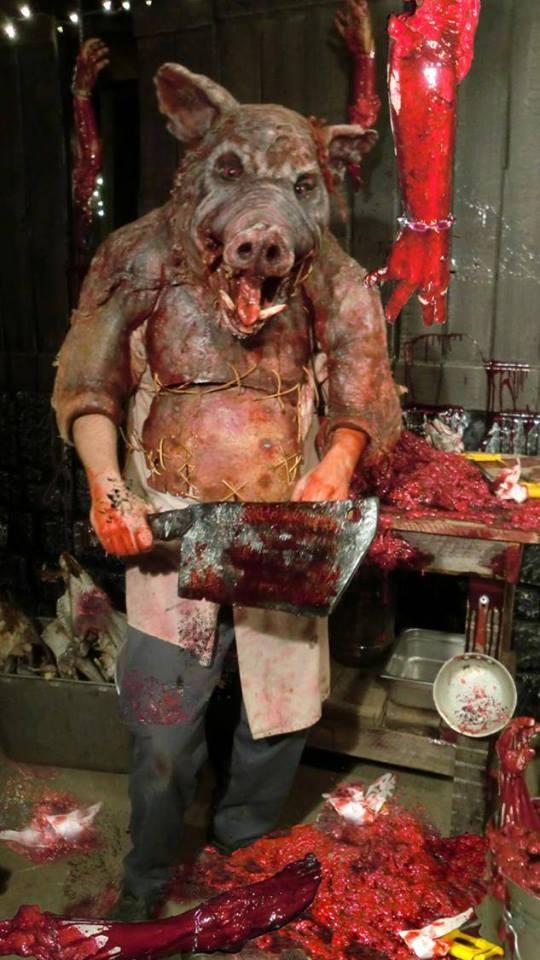 jasonswoods's tweet photo. The Butcher and his twisted, meat mangling ways, return this year to the Chamber of Horrors only at Jason's Woods! http://t.co/2DA1WCjmZd
