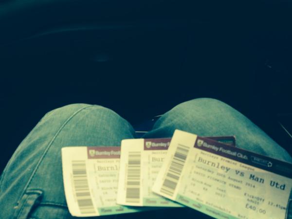 DeanMorris4's tweet photo. @LBCohoon @CohoonSimon burnley away tickets!, picked up n sorted! http://t.co/cQM3FnncvZ
