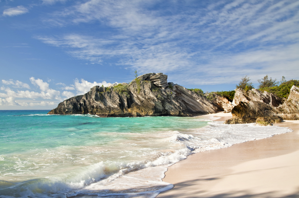 CruiseNorwegian's tweet photo. RT if you're dreaming of Bermuda. http://t.co/Drx54MjvKP http://t.co/XkuJN4EI1Z