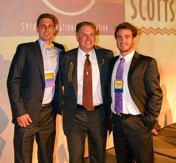 DeltaChiApp's tweet photo. Throwback to Scottsdale, AZ at our International Convention #dxc14 @jimmarascio @DeltaChiHQ @AppStateGreeks http://t.co/hUeA5Xw4K8