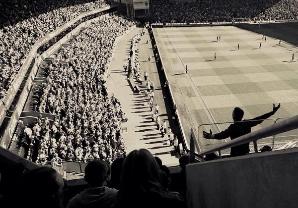 #Molineux125 6-4 win over Rotherham, taunting the away fans. Photo by <a href="/bad_drone/">Pio</a>