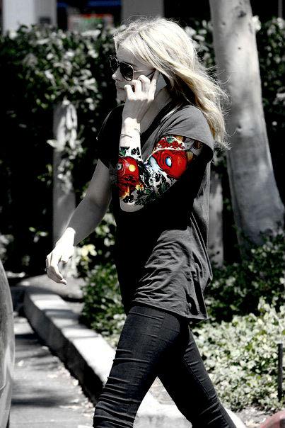 ChloeUkraine's tweet photo. @ChloeGMoretz our little experiment^^ http://t.co/LPRSXm6eJC