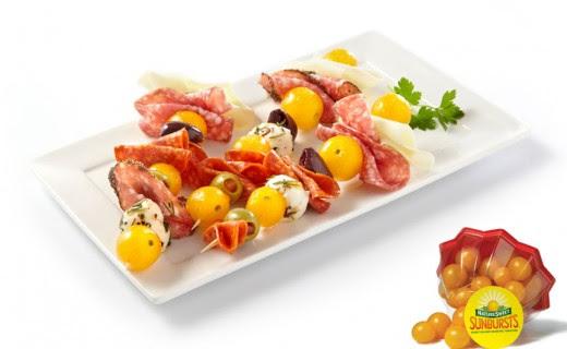 FlicksandFood's tweet image. #Summer #tomatorecipe - Antipasto Skewers! ow.ly/AJVf1 #eatinglight #healthy