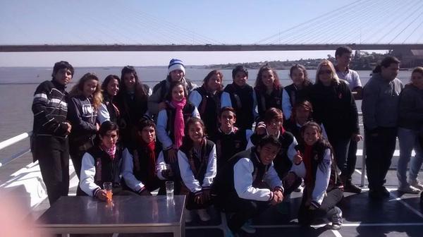 conozcoelrio's tweet photo. Conociendo el río! http://t.co/pBnGUw5oDB