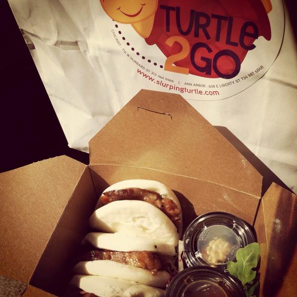 chefleochen's tweet image. Really good pork belly Bao #slurpingturtle #annarbor