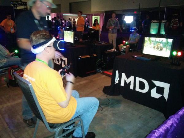 RadeonPRO's tweet image. #VirtualReality from #SIGGRAPH2014 using #AMDFirePro + @Sony #ProjectMorpheus headset + positional audio + gestures