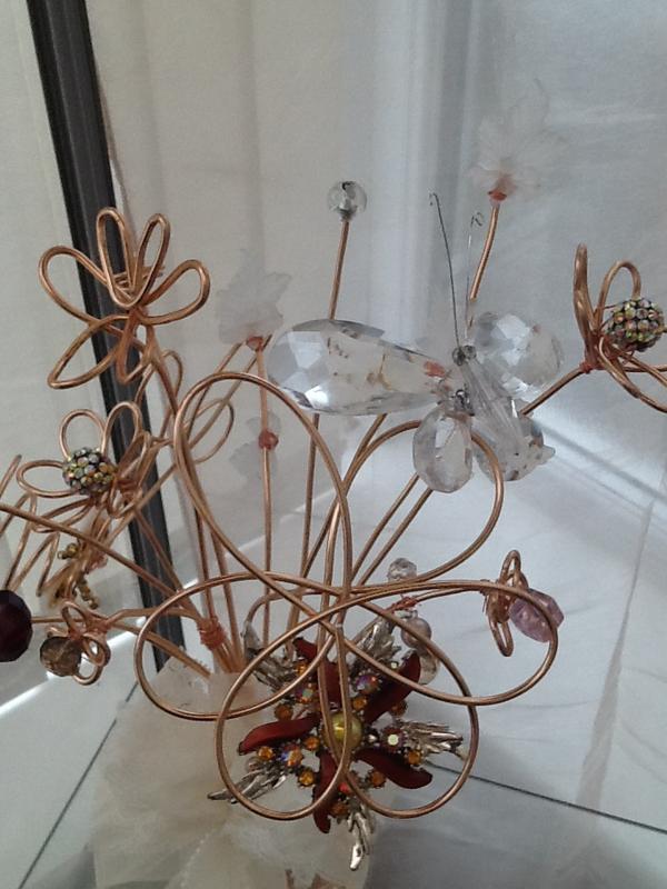Heirloom_Brides's tweet photo. brides, if you suffer from hay fever or you want to make a statement we may have the floral solution, check out Penny http://t.co/GCXNII50vH