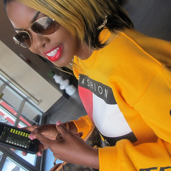 GoInvis's tweet image. Have you downloaded #InvisibleCall yet? Photo via @IamJuJu_ #GoInvis #Repost