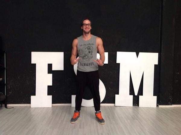 FreestyleMexico's tweet photo. Arranca ensayó @lambgarcia #SinCensura #OnlyFSM @EitanTellez http://t.co/EItKSm3cKB
