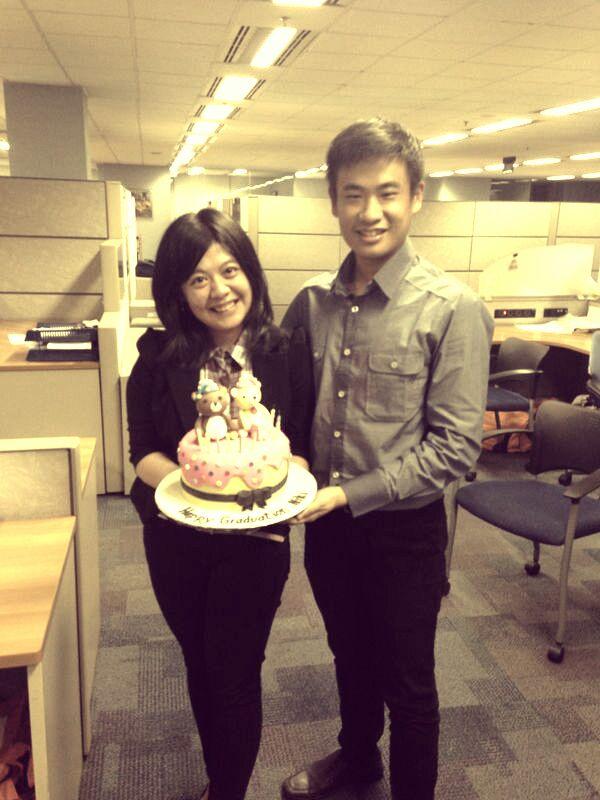 niQ_anz's tweet photo. Thank you @MarioEkaputra :* a year with PwC and almost a year with you ♥ http://t.co/Fe3Xvk09zA