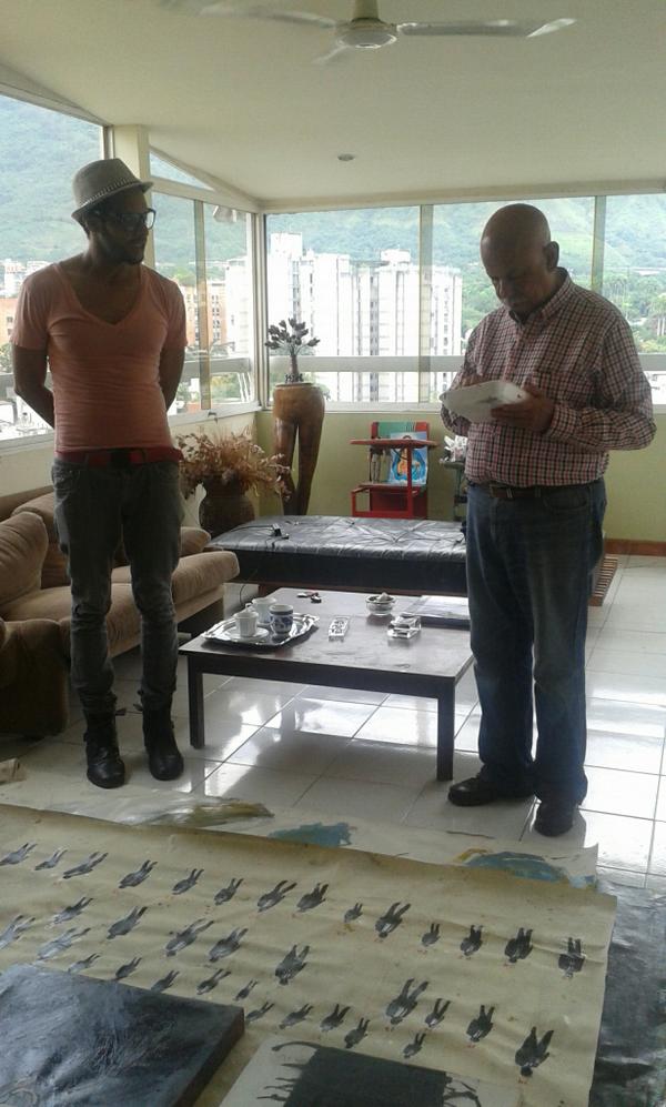 Con <a href="/efecarreno/">Freddy Carreño</a> en el taller de <a href="/EnayFerrer/">Enay Ferrer</a>. Agradecidos con ambos!