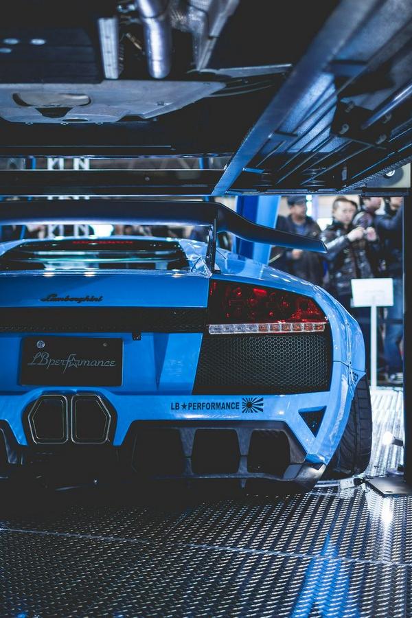 CarSwapMe's tweet photo. That ass 😉 http://t.co/D4b5nc37xG