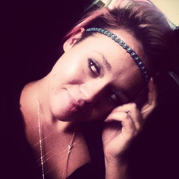 jennschool18's tweet photo. Newest headband! !! LOVE!! http://t.co/DZKyGxJbP0