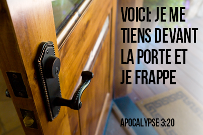 la_Bible's tweet image. Je me tiens devant la porte Découvre d'autres versets illustrés à partager: bit.ly/1s8iVVs