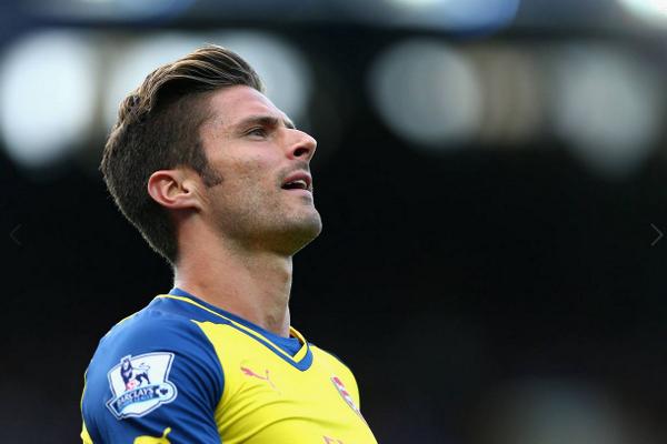 BBCSport's tweet photo. Arsenal boss Arsene Wenger says Olivier Giroud had surgery today on a broken tibia &amp; will be out for 3-4 months #afc http://t.co/icqhaV9lVO