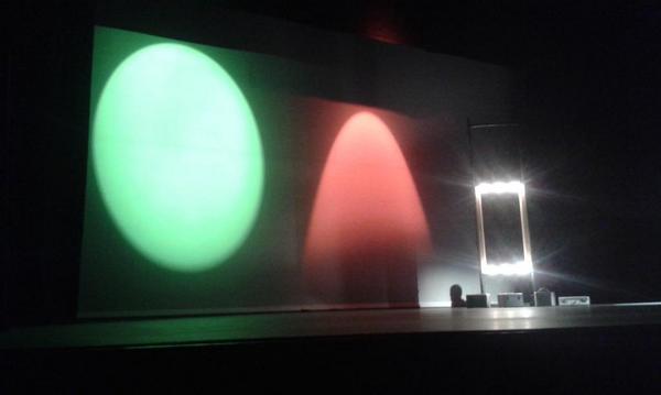 emealucinogena's tweet photo. Ya no hay vuelta atrás, ¡arriba el telón! #NochedeEstreno #40FITC @FitcOficial http://t.co/Km9xgxQqpy
