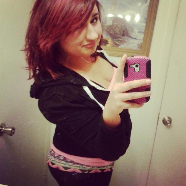 lynn_nerowski's tweet photo. Stay trippy (; http://t.co/i7hCCeNK1P