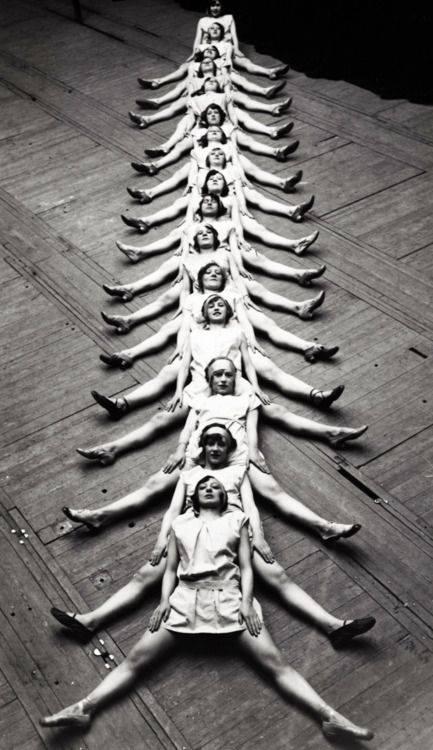 The original human centipede. Dancers in Brussels, 1929