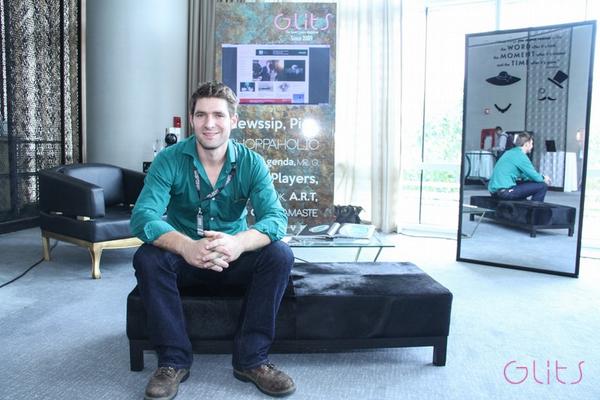 GLITSmagazine's tweet photo. ¿Qué pasó en nuestra zona lounge de @luxurylabmx? Creamos una divertida experiencia http://t.co/Ykh4b4eGkj
#LLMX2014 http://t.co/lG60BzTTEO