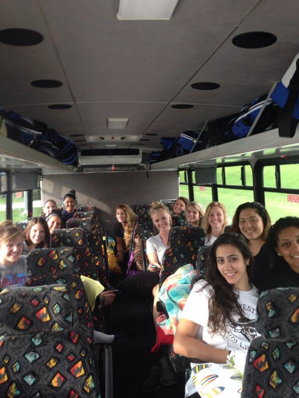 aawilli12's tweet photo. First road trip of the year! @GoReivers #BusingIt #LongTripsRock http://t.co/t0WXQ3HQu6