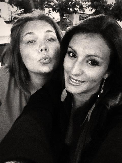 ManonPetiit's tweet image. Touche un membre de ma click negro tu verras qu'on est pas tout seul 👊#masoeur #mabase ❤️❤️