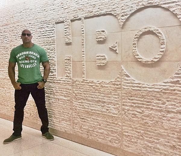 "I don't hold people's hands.. I hold their money." Excited to kick off production w/ <a href="/HBO/">HBO</a>. #BALLERS #Season1