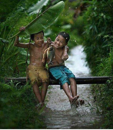 77UU7's tweet photo. ﺛﻤﺔ ﺷﺨﺺ ﻓﻲ ﺣﻴﺂﺗﻚ ﻵ ﺗﺴﺮﻱ ﻋﻠﻴﻪ ﻗﻮﺍﻧﻴﻨﻚ ﻣﻊ ﺑﺂﻗﻲ ﺍﻟﺒﺸﺮ
ﻳﻐْﻀﺒُﻚ ﻓﺘُﺮﺿﻴﻪ
ﻳﻐﻴْﺐ ﻋﻨْﻚ ﻓﺘَﻨْﺘﻈﺮﻩ
ﻳﻌُﻮﺩ ﺑﻶ ﻋﺬﺭ ﻓﺘَﻌْﺬﺭﻩ ..
. ⬅️ http://t.co/AnsjfZTtxx