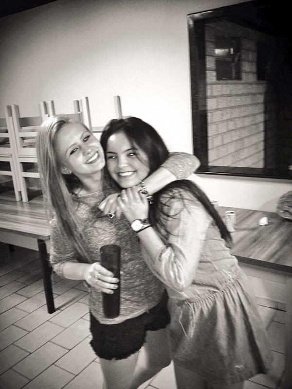 MaSaurin's tweet photo. Ownnnti vontade de esmagar 😂😂 saudade ja potran 💕👊 http://t.co/Y9COCznsN6