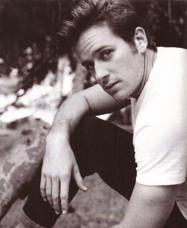 Hoy felicitamos por su 28 cumpleaños a nuestro llanero solitario favorito ¡Happy Birthday, precioso Armie Hammer! 