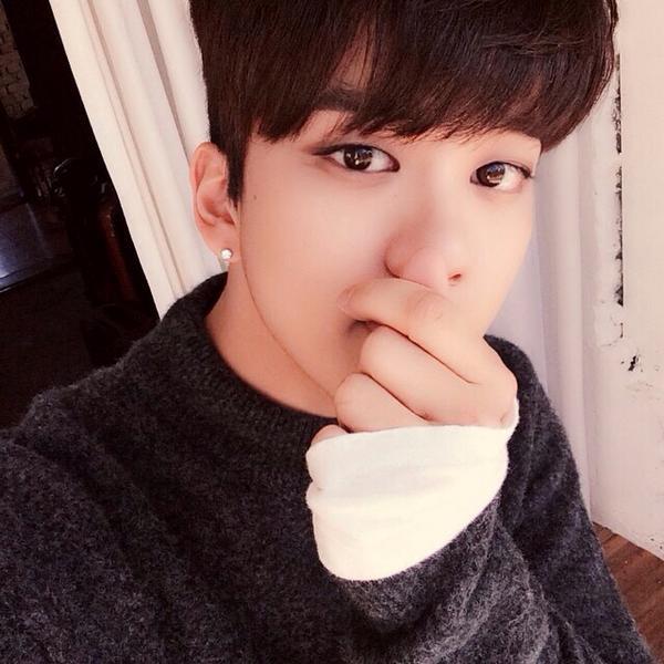 BAPIndonesia_'s tweet photo. [Instagram] 140828 - Youngjae(yjayo) posted a photo: #LOVE http://t.co/YueEe0dUPR