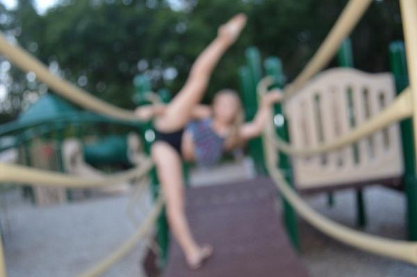 sammynyquist's tweet photo. peace luv dance #superhighquality http://t.co/6jbg93bATo