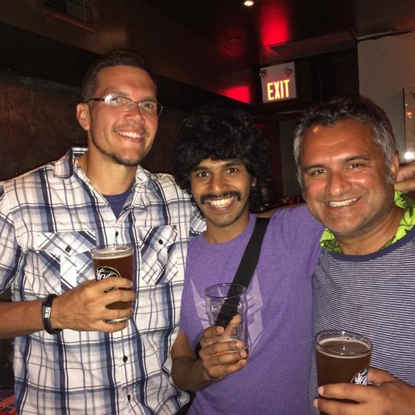 DonFUBAR's tweet photo. Feels like a great night in Toronto!  @megashaun @rajumudhar #HappyBirthdayRajude #BrownPride #FreeArcadeGames http://t.co/PVKXE8icJy
