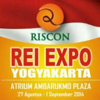 riscon_realty's tweet photo. Kunjungi stand Riscon dalam REI Expo Jogjakarta @ Atrium Ambarukmo Plaza, 27 Agustus-1 Sept. Start from 200 juta-an ! http://t.co/EiX7UZ0Ze2
