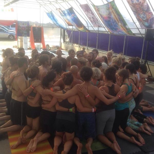 Pranafest's tweet photo. What was your most amazing moment from #pranafest? Cuddle puddles, ecstatic dance, blissful devotion? #connection http://t.co/5NkU0j029o