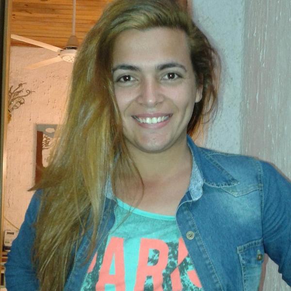 Emma007007's tweet photo. "Todo es más fácil cuando no te enamoras." http://t.co/LJBBXlF246