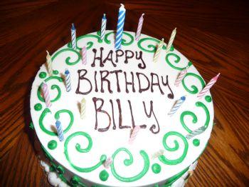  HAPPY BIRTHDAY MR. BILLY BOYD! Sending U much <3 from The Bahamas!!! Hope U have the best day ever!! 