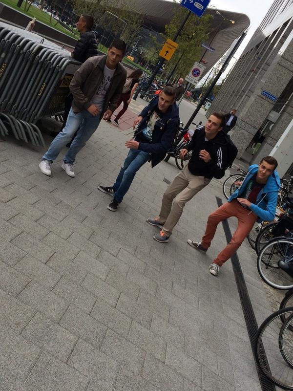 GraafKevin's tweet photo. @Smmintroductie bij gebrek aan telefoons hierbij antwoord via moi! Shorttrack #smm1b http://t.co/KPdZJkRb9A