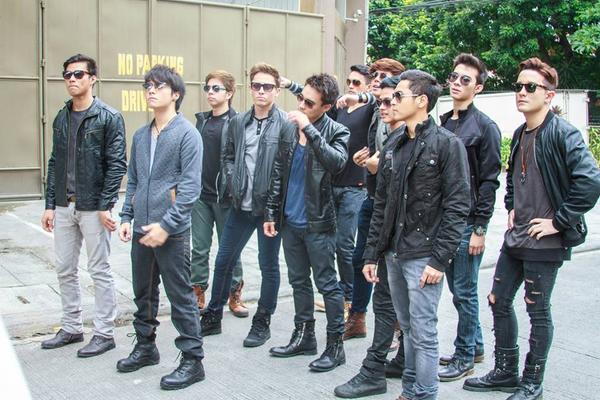 JCCOfficial's tweet photo. L13 with shades mades them much more hotter ☺☺☺ - K
#OJDOverdose http://t.co/NQWyfvSuVT