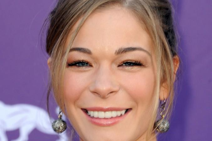 Happy 32nd birthday, LeAnn Rimes. 