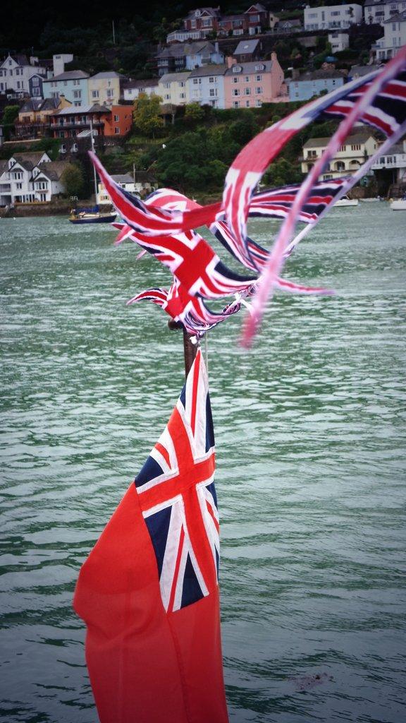DartmouthFerry's tweet image. Bunting up ready for Dartmouth Regatta. Ferries running to normal times. #Dartmouth #Devon #regatta #dartmouthregatta